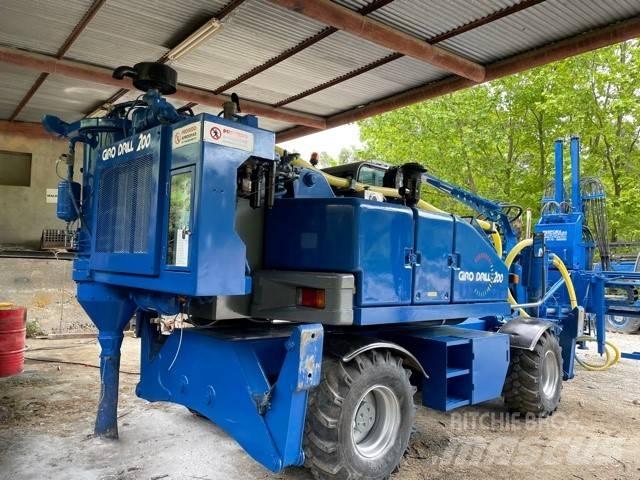  Perfora Girodrill Horizontální vrtací zařízení