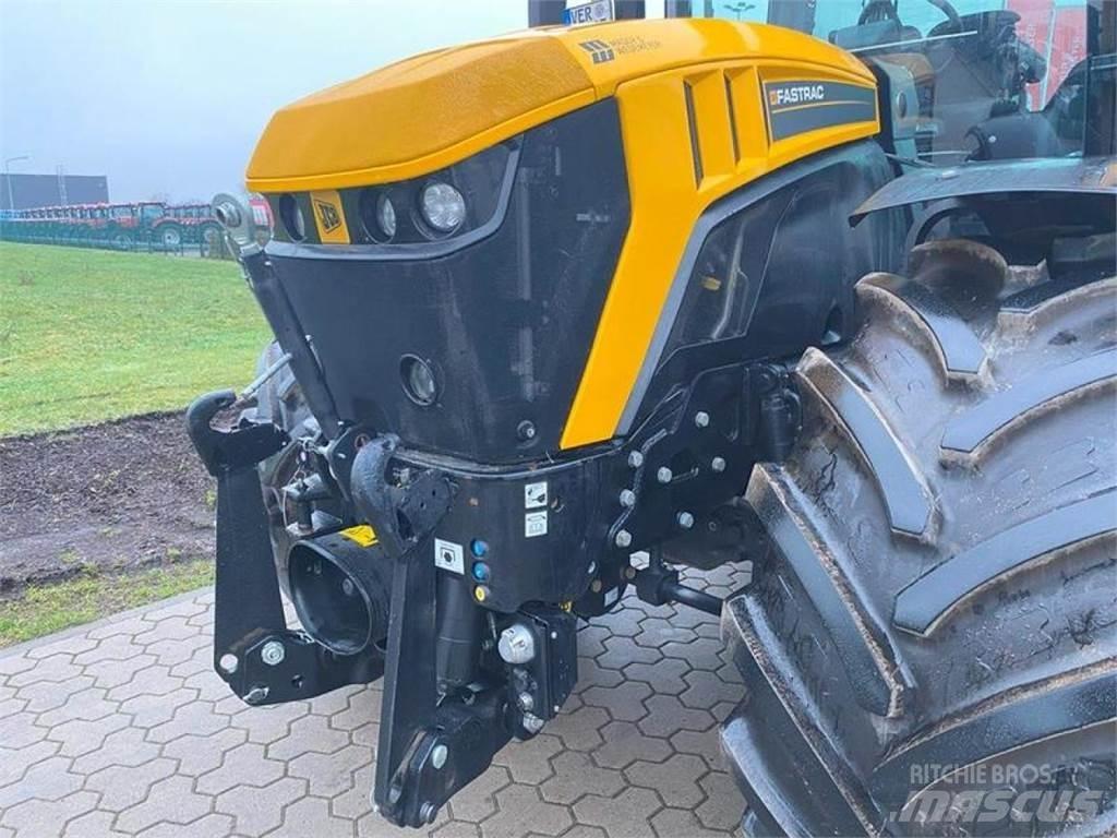 JCB 4220 ICON Traktory