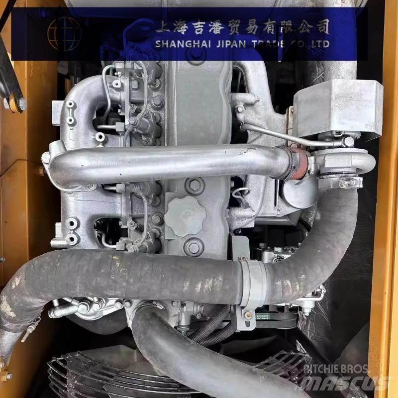 Sany SY 135 Midi rýpadla 7t - 12t