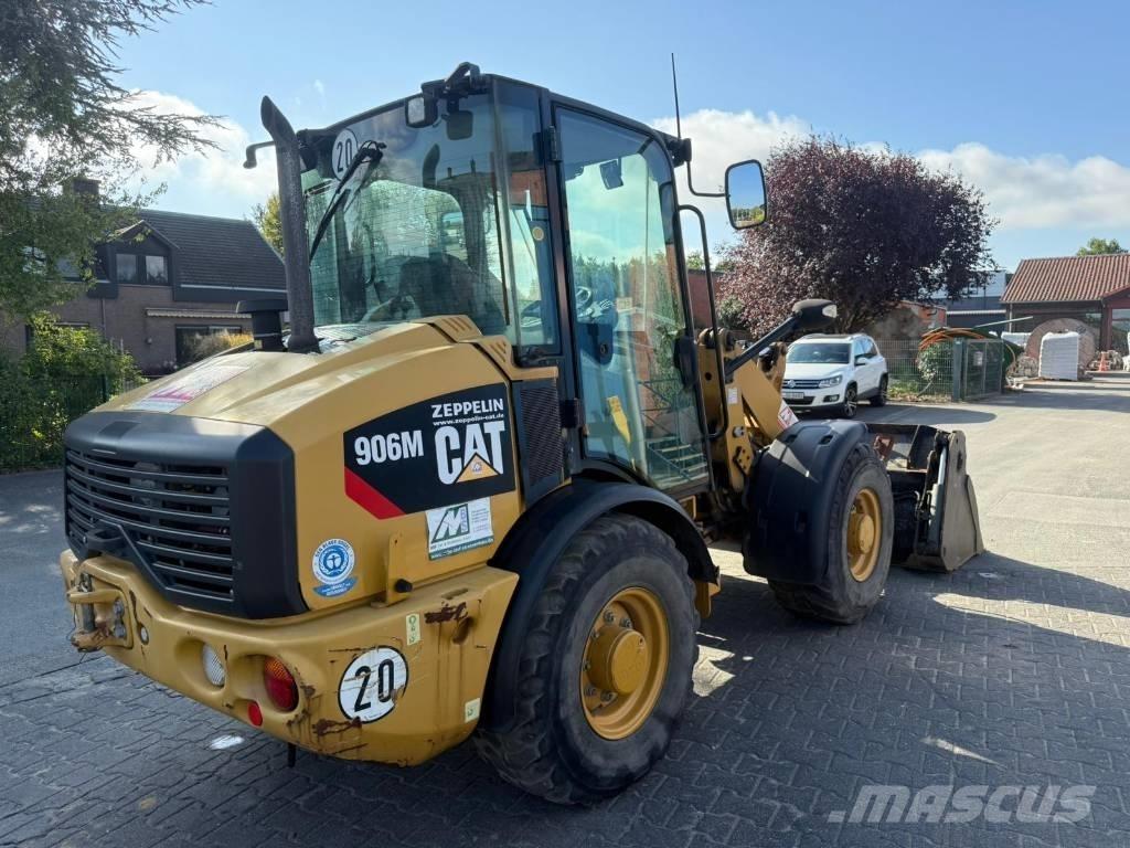 CAT 906M  1831h Kolové nakladače
