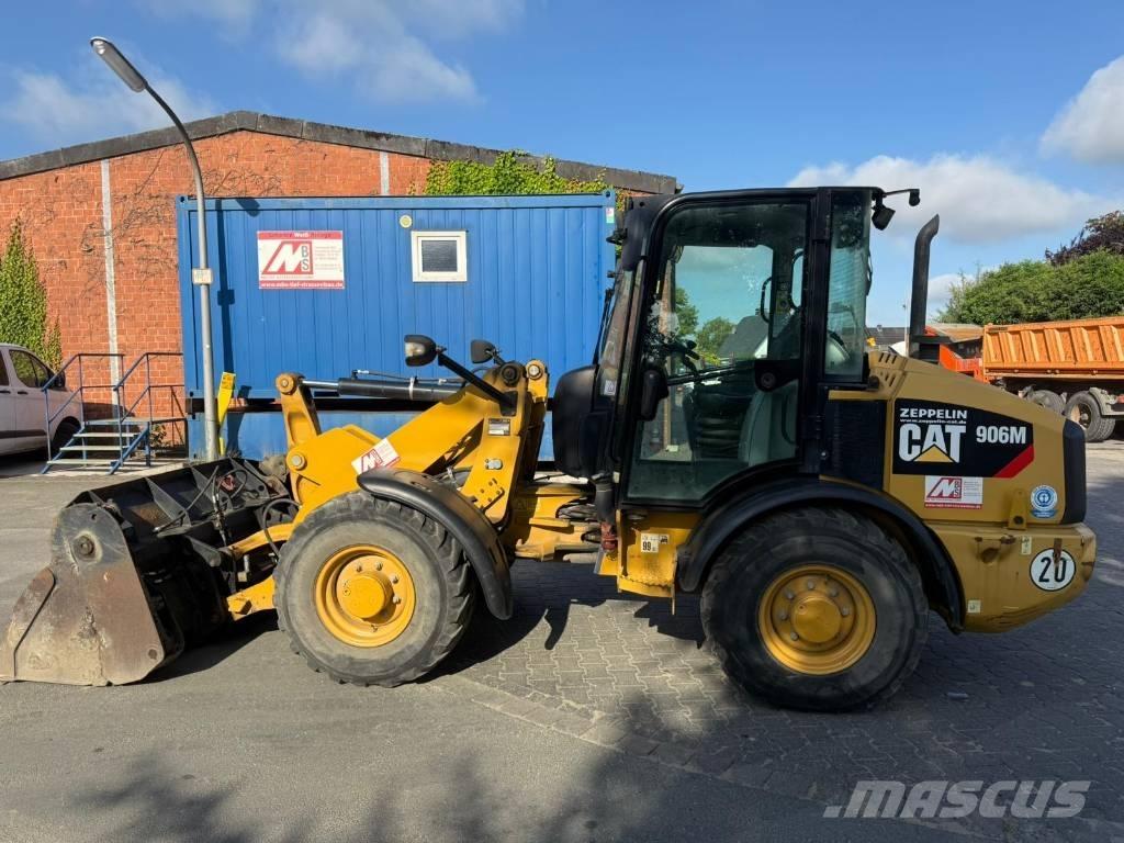 CAT 906M  1831h Kolové nakladače