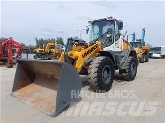Liebherr L 524 Kolové nakladače