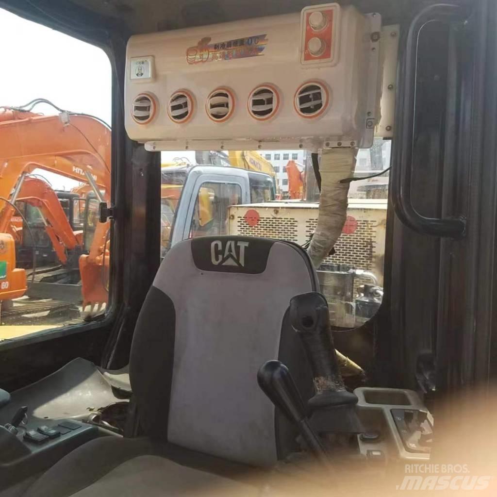 CAT 304 C CR Mini rýpadla < 7t