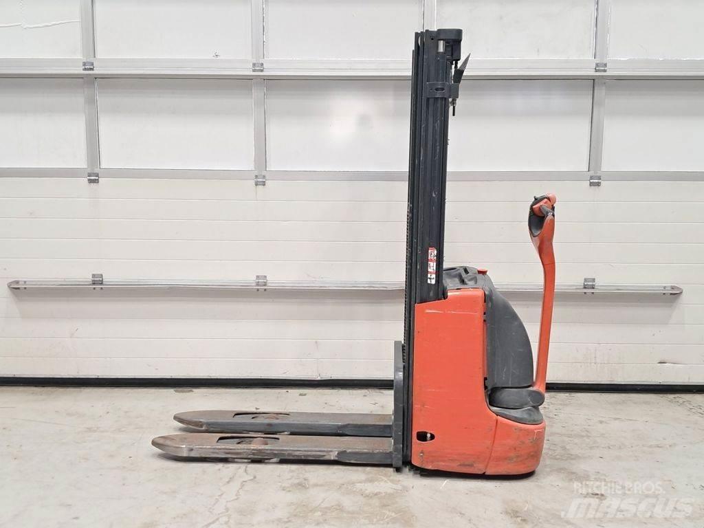 Linde L10 Ručně vedené vysokozdvižné vozíky