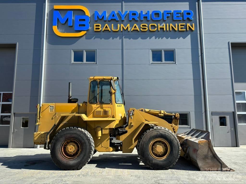 CAT 936 Kolové nakladače