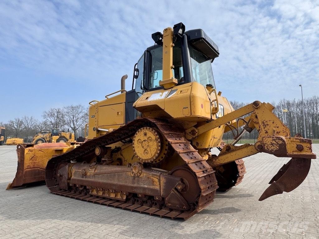 CAT D6N XL Pásové dozery