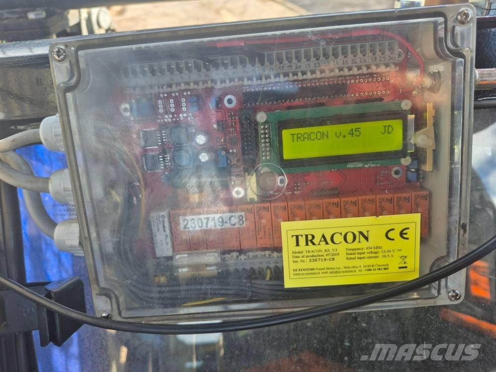 Farmtrac 9120 DTn Lesní traktory