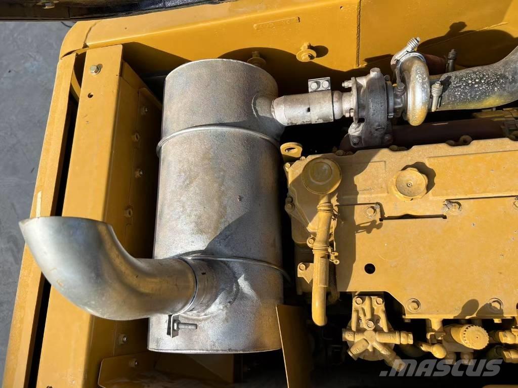 CAT 315 D L Pásová rýpadla