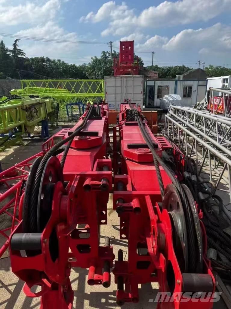 Sany SAC5000C8 Univerzální terénní jeřáby