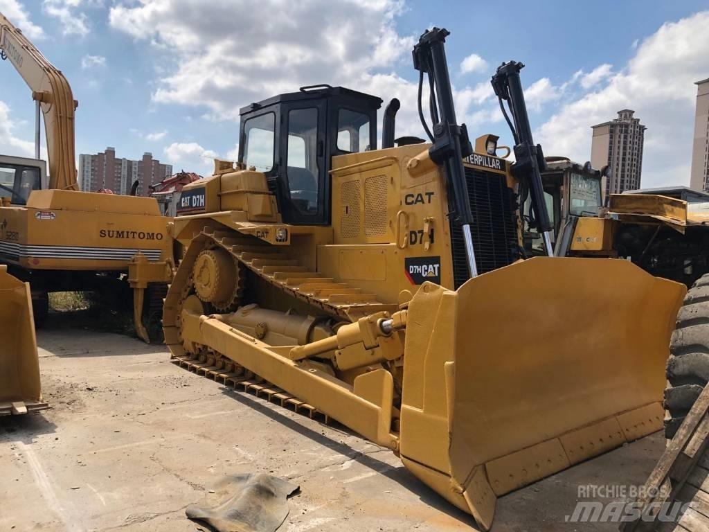 CAT D 7 H Pásové dozery