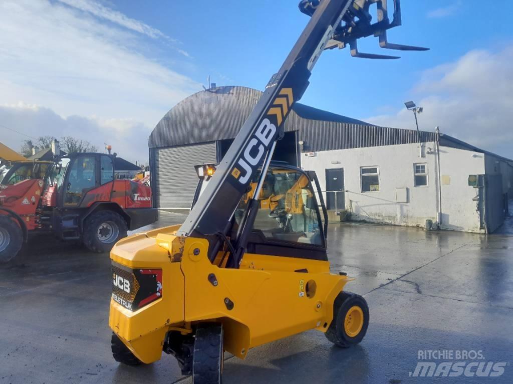 JCB 35-26D 4WD Dieselové vozíky