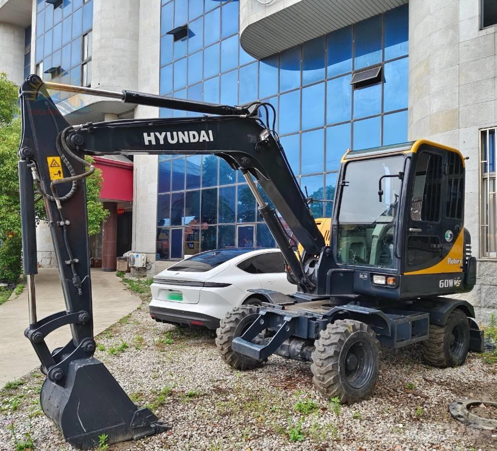 Hyundai Robex 60 VS Mini rýpadla < 7t