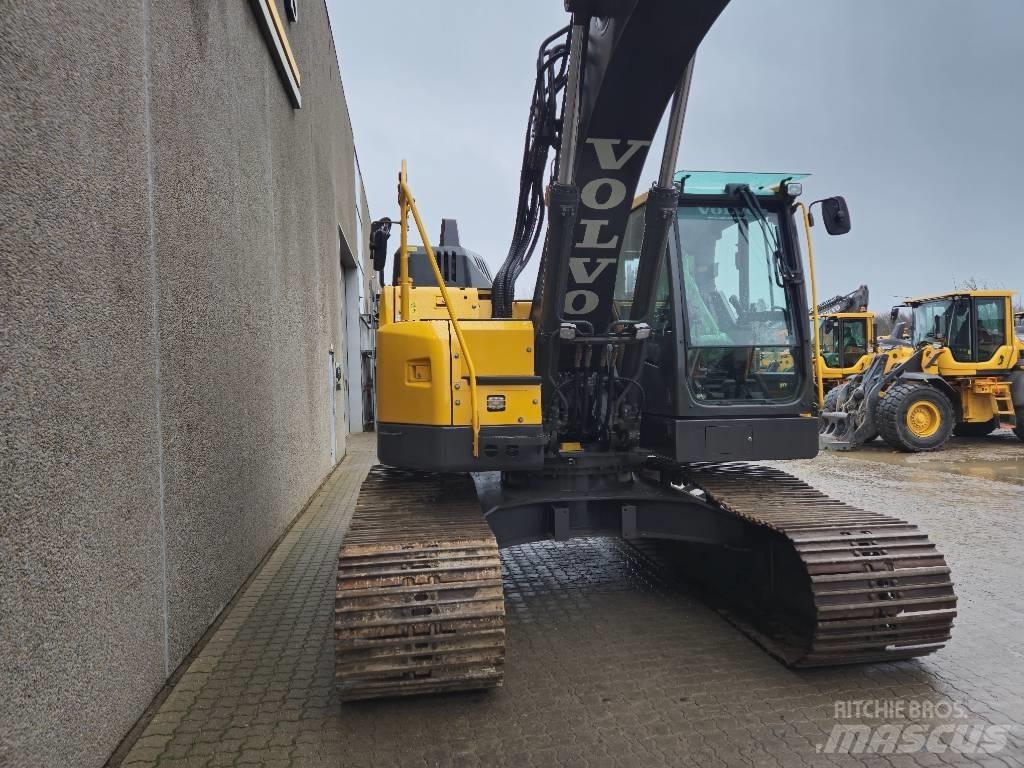 Volvo ECR 235 EL Pásová rýpadla