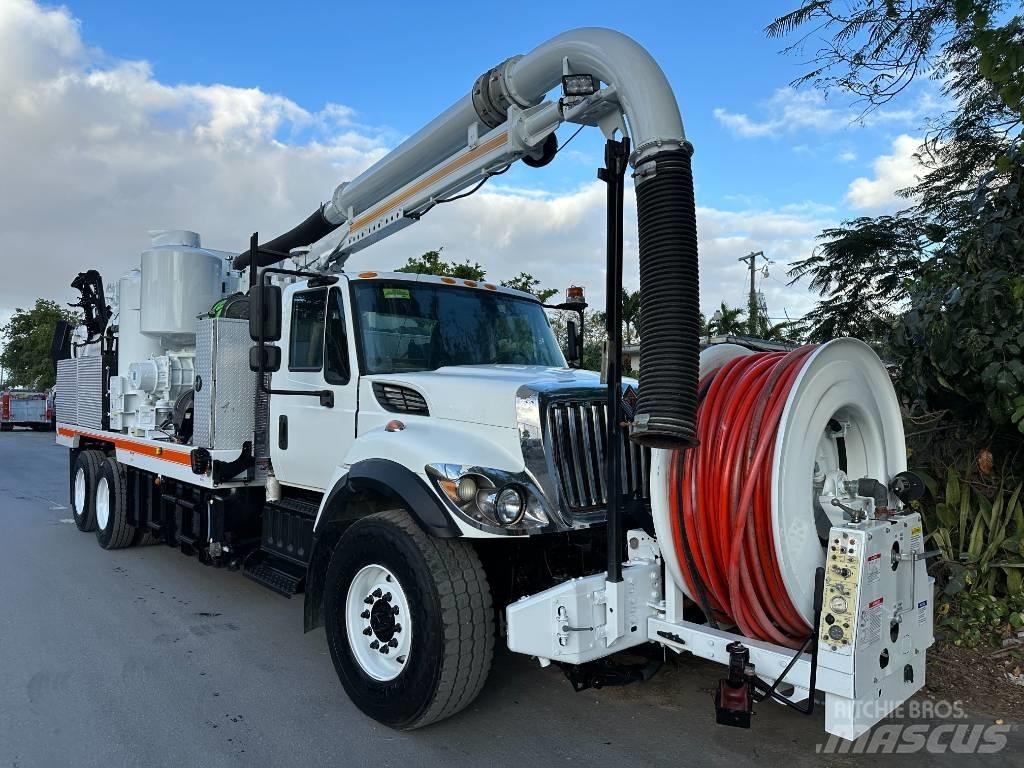 International 7400 Kombinované/Čerpací cisterny