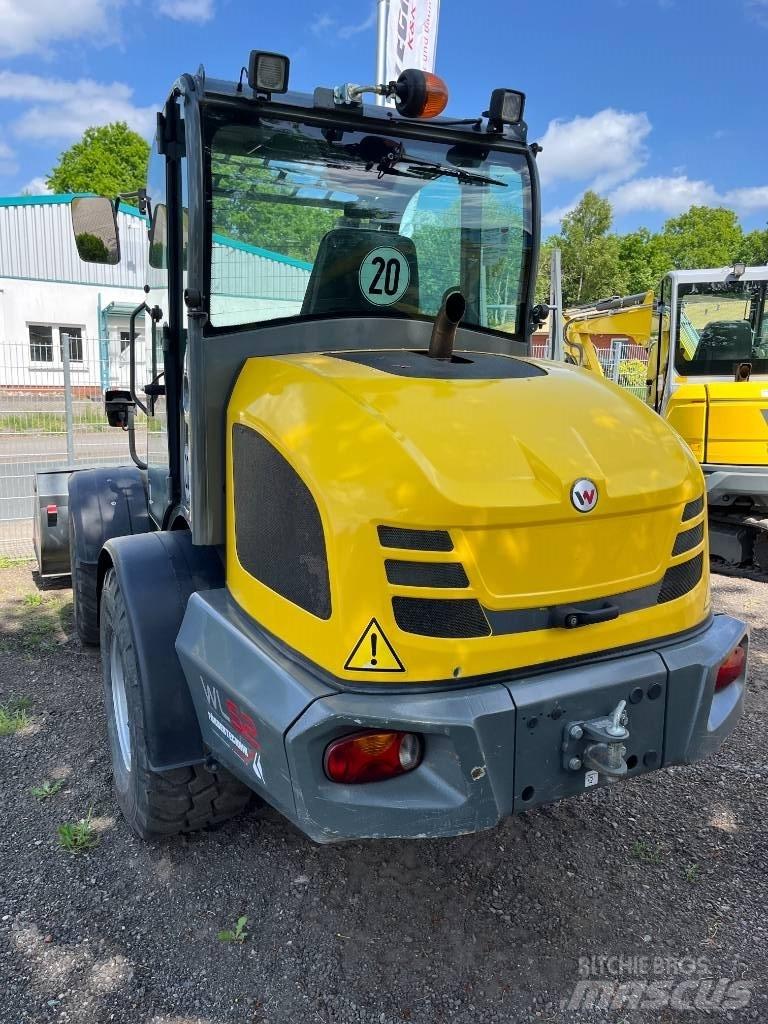 Wacker Neuson WL 52 Kolové nakladače