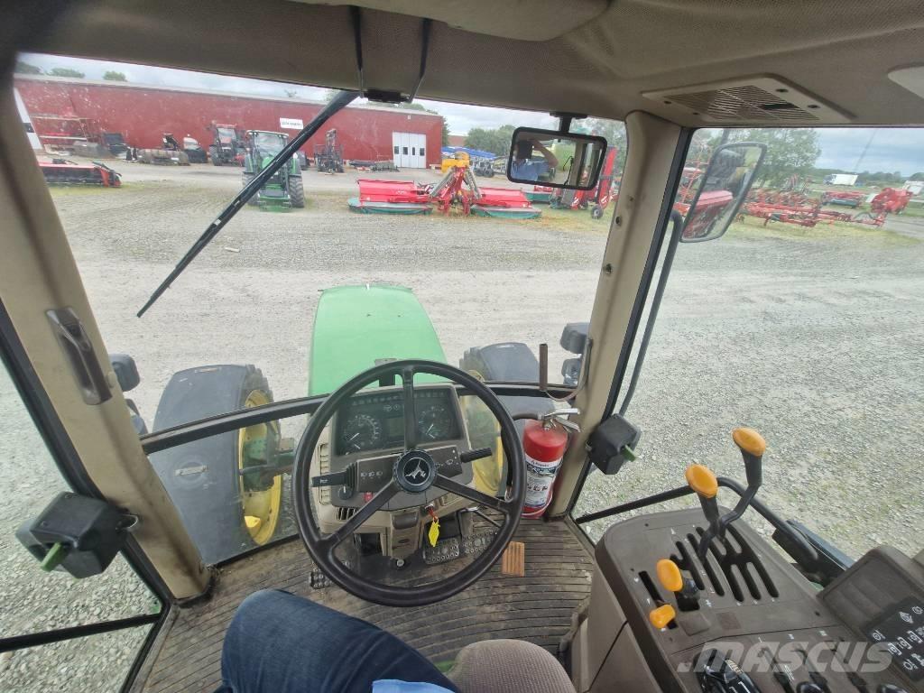 John Deere 6410 Traktory