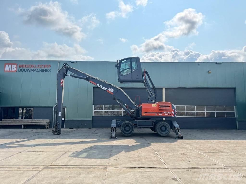 Atlas 250 MH Stroje pro manipulaci s odpadem