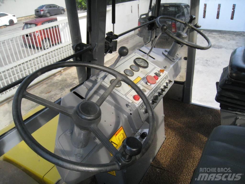 Dynapac CS 141 Tandemové válce