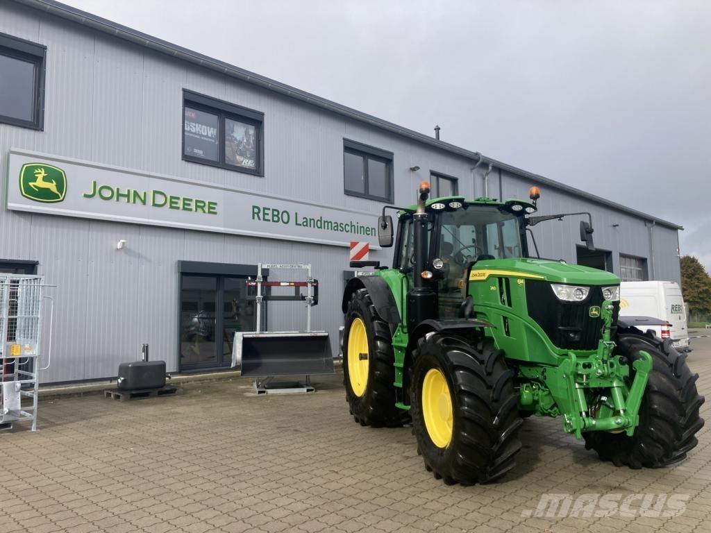John Deere 6M240 Traktory