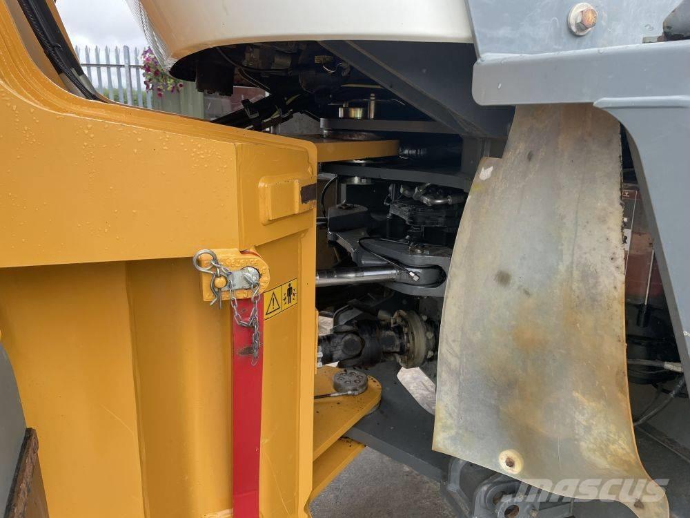 Liebherr L 550 Kolové nakladače