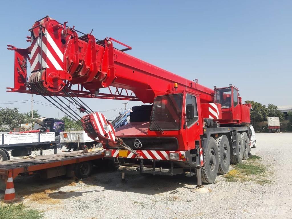Krupp KMK 4070 Univerzální terénní jeřáby