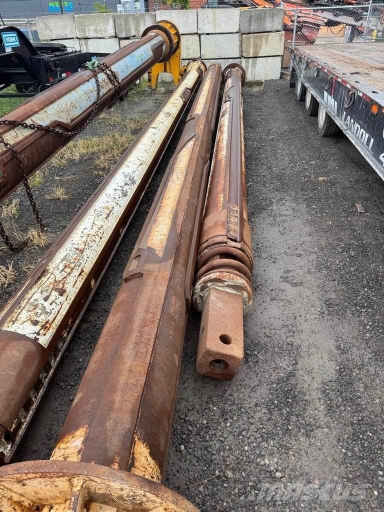 Bauer BG 24H Velké vrtací stroje