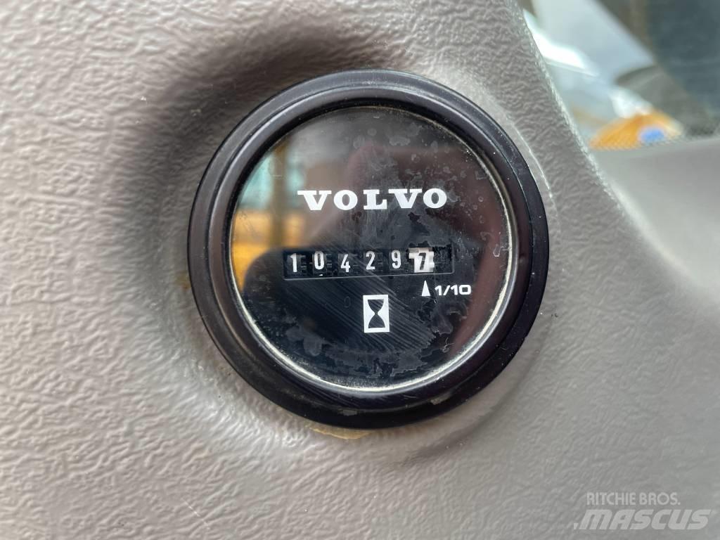 Volvo EC 480 E L Pásová rýpadla