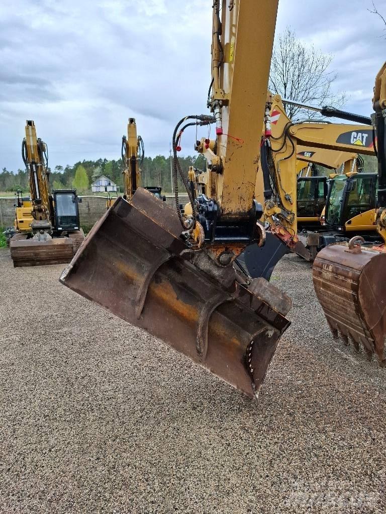 CAT 320 EL Pásová rýpadla