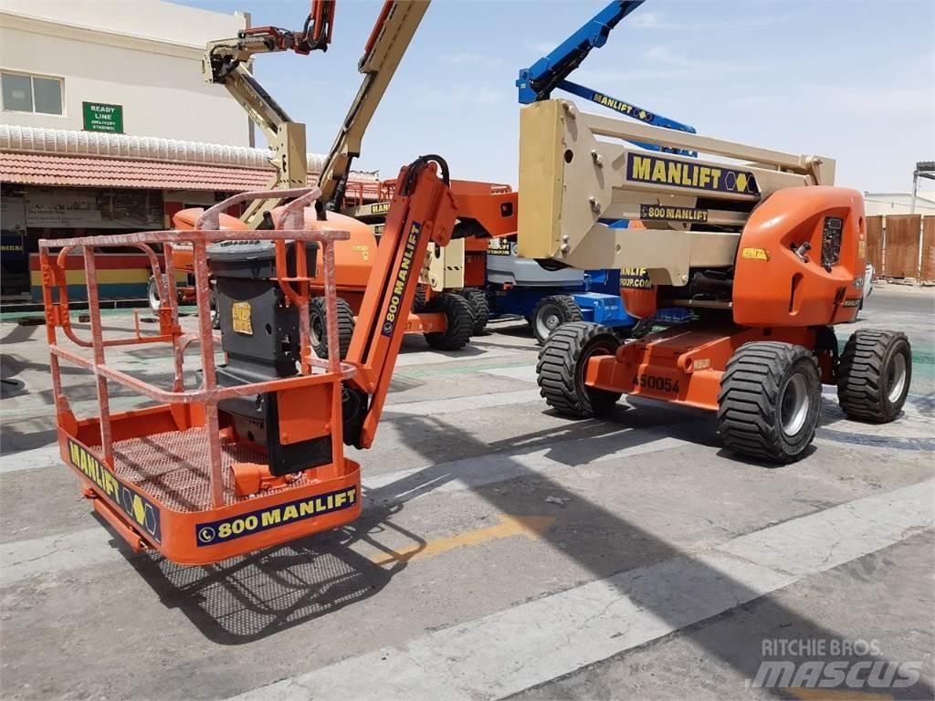 JLG 450AJ Kloubové plošiny