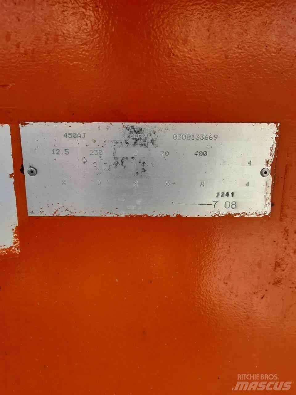 JLG 450AJ Kloubové plošiny