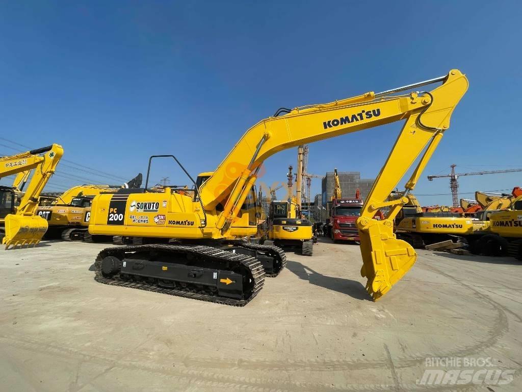 Komatsu PC 200-7 Pásová rýpadla