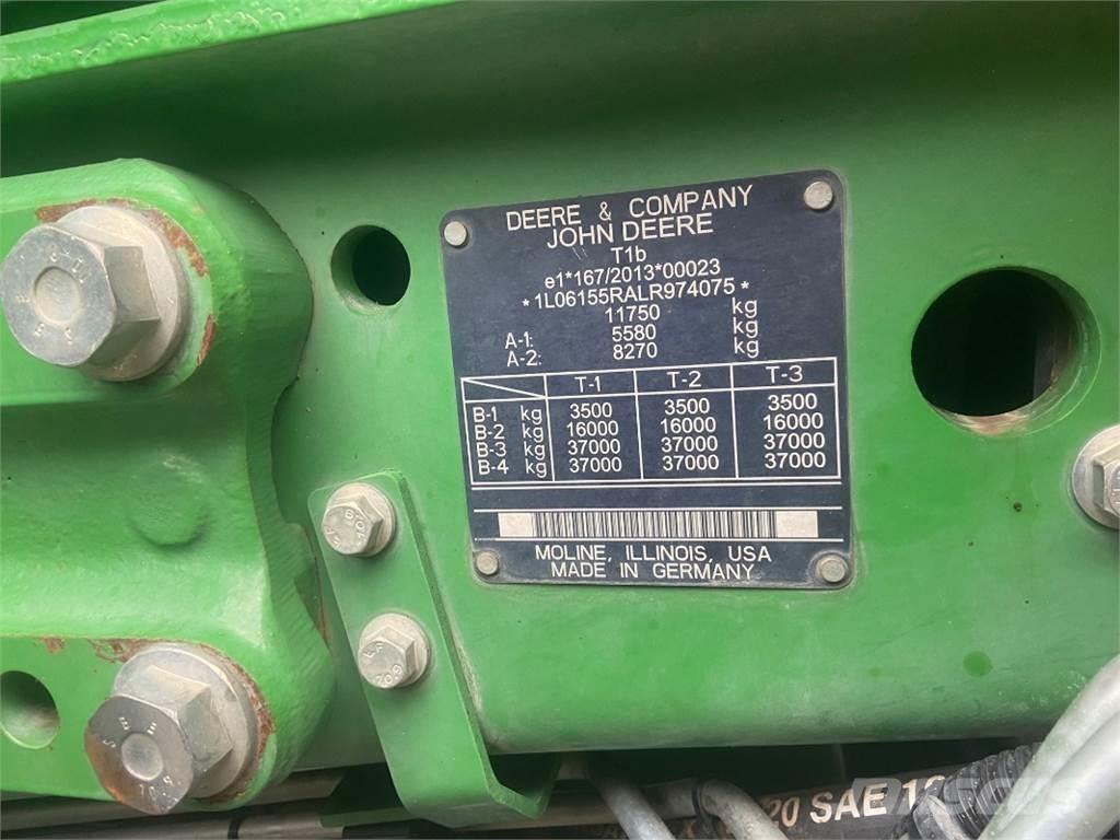 John Deere 6155R Traktory