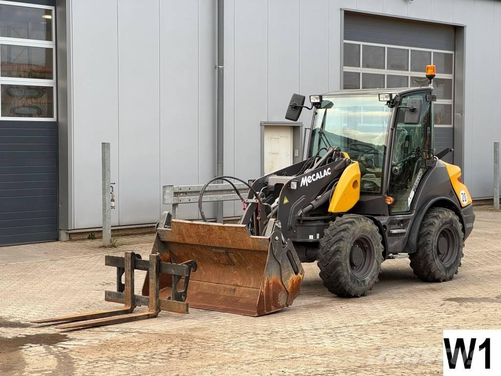 Mecalac AS 750 Kolové nakladače