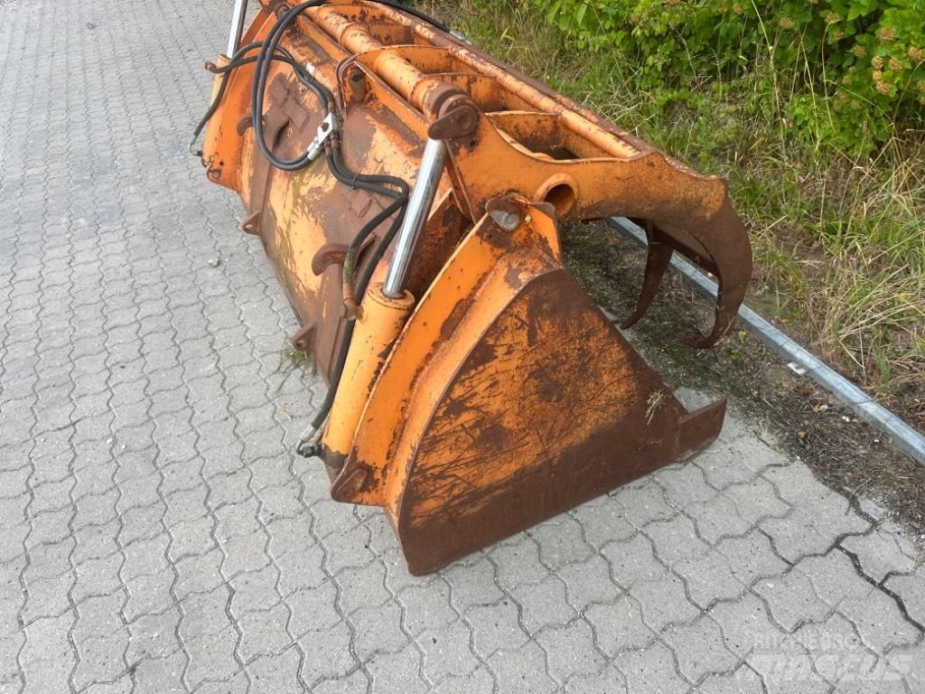  Skovl  med overfald Příslušenství předního nakladače