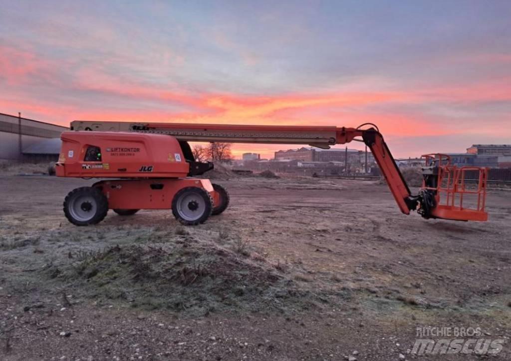 JLG 660 SJ - 340 kg Teleskopické plošiny