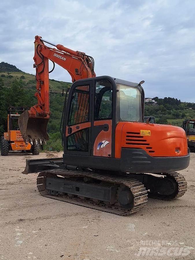 Doosan SOLAR 75V Speciální bagry