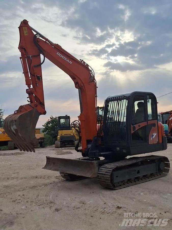 Doosan SOLAR 75V Speciální bagry