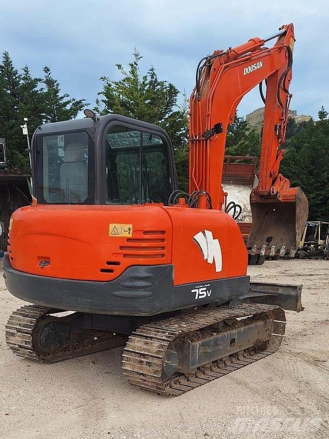 Doosan SOLAR 75V Speciální bagry