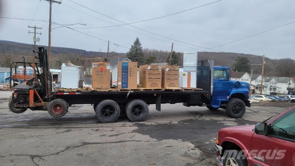 Ford F9000 Valníky/Sklápěcí bočnice