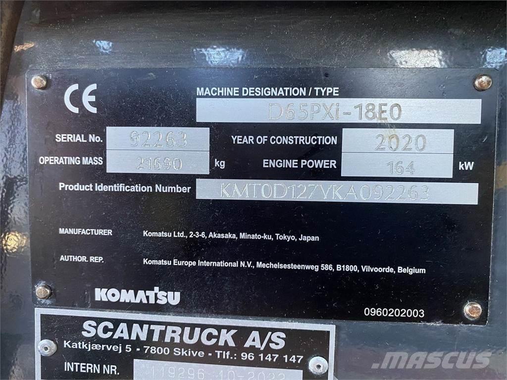 Komatsu D65PXI-18 Pásové dozery