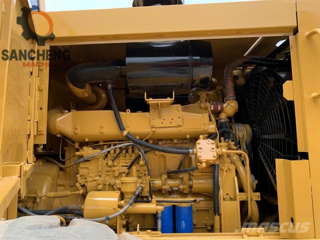 CAT 950E Kolové nakladače