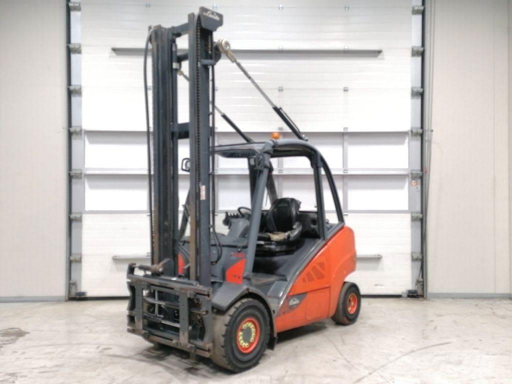 Linde H35D-02 Dieselové vozíky