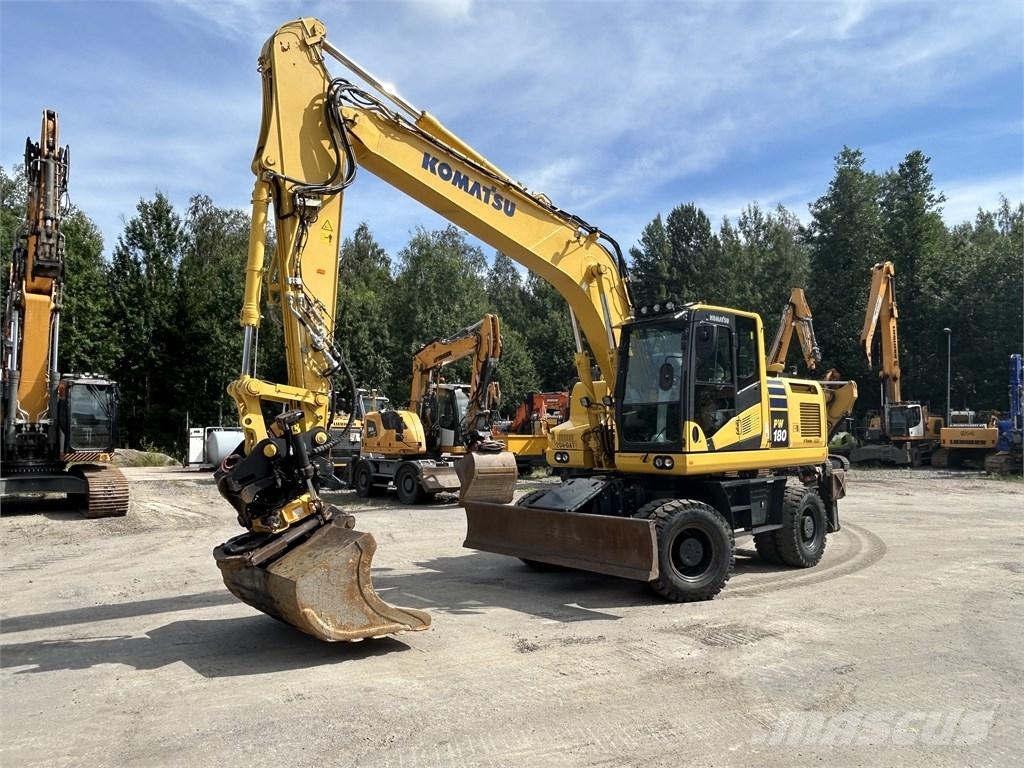 Komatsu PW 180-11 Kolová rýpadla
