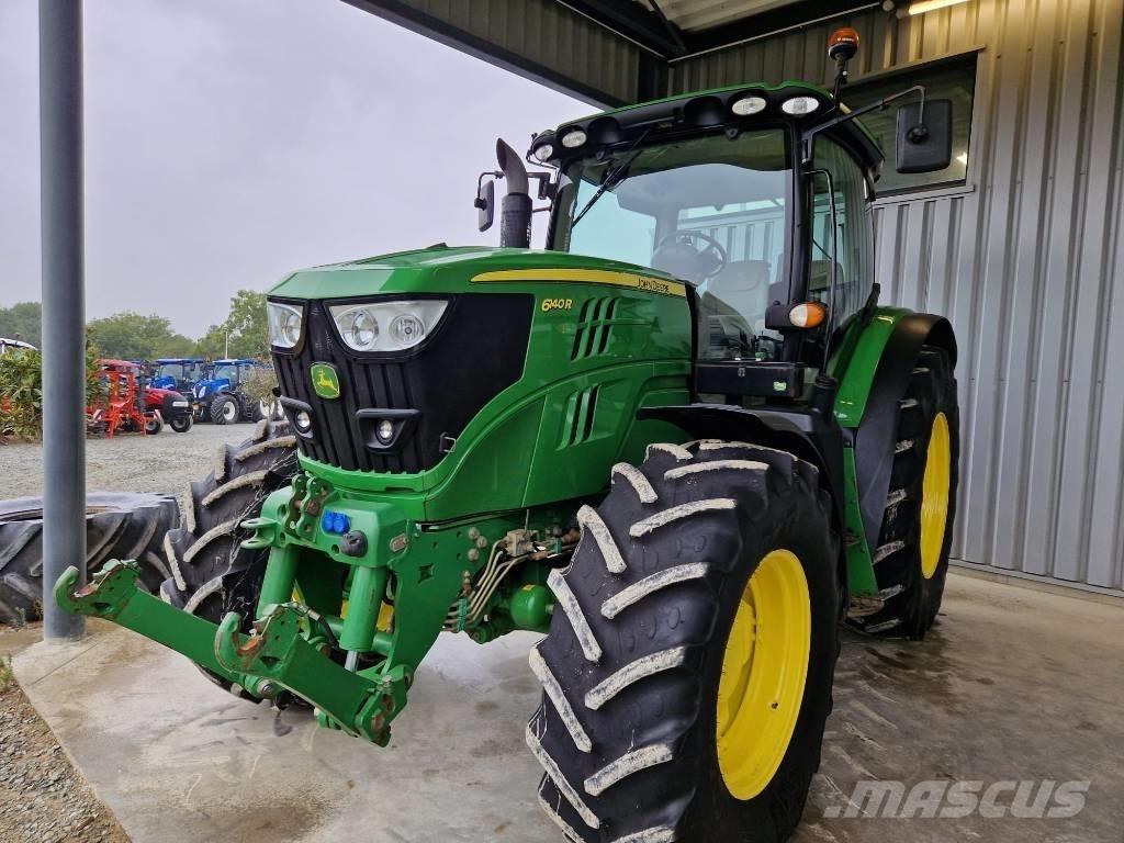 John Deere 6140 R Traktory