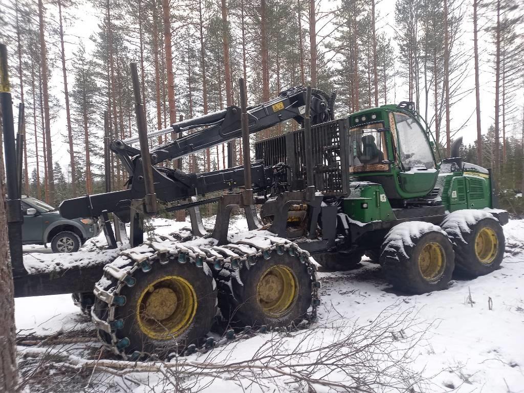 John Deere 1210 E Vyvážecí traktory