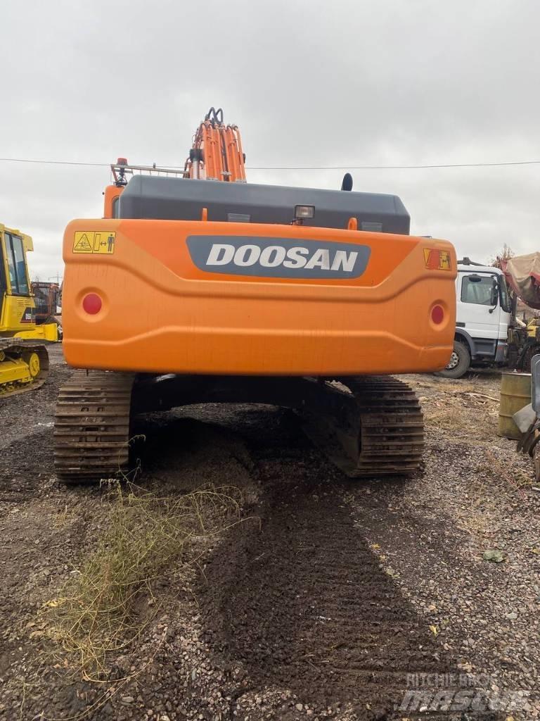 Doosan DX 340 LCA Pásová rýpadla
