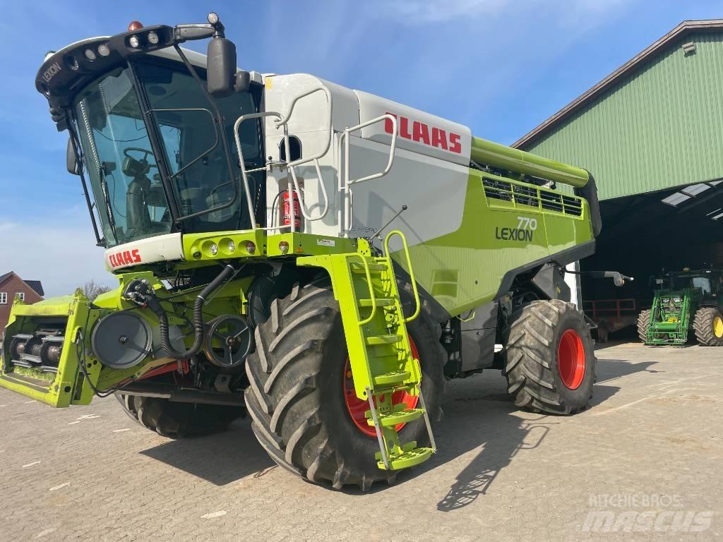 CLAAS Lexion 770 Sklízecí mlátičky