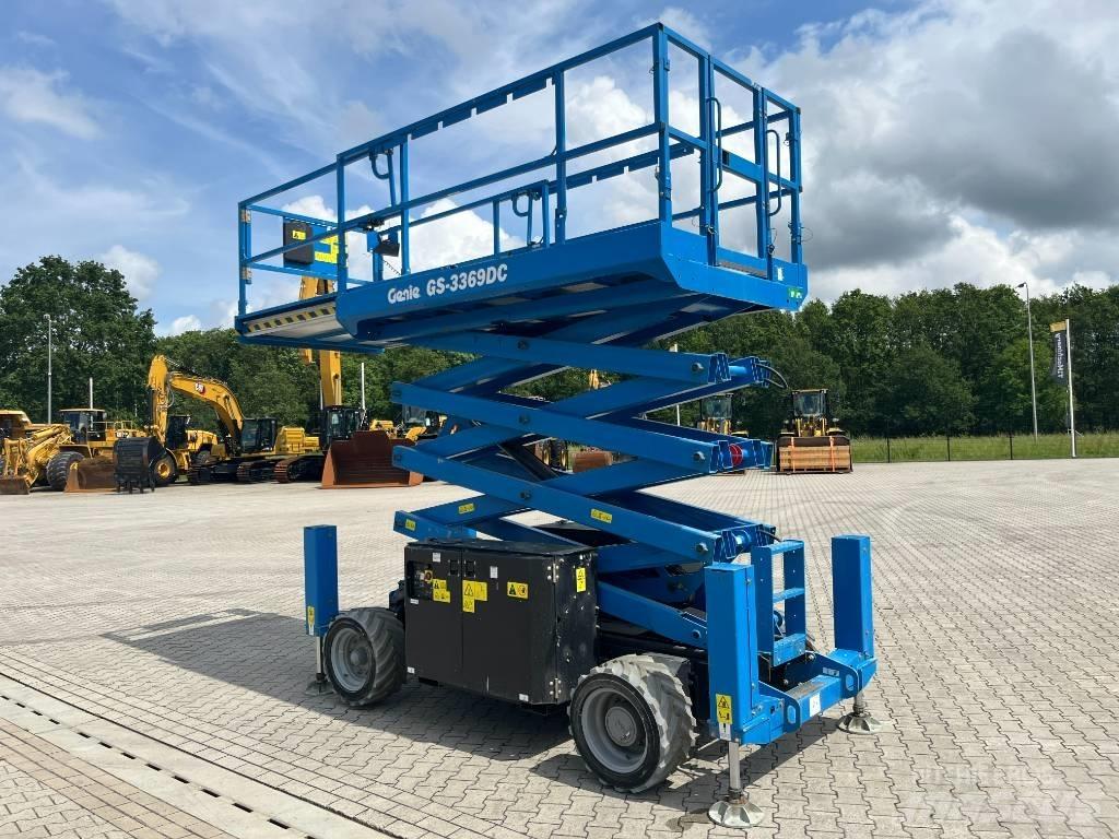Genie GS 3369 DC Nůžková zvedací plošina
