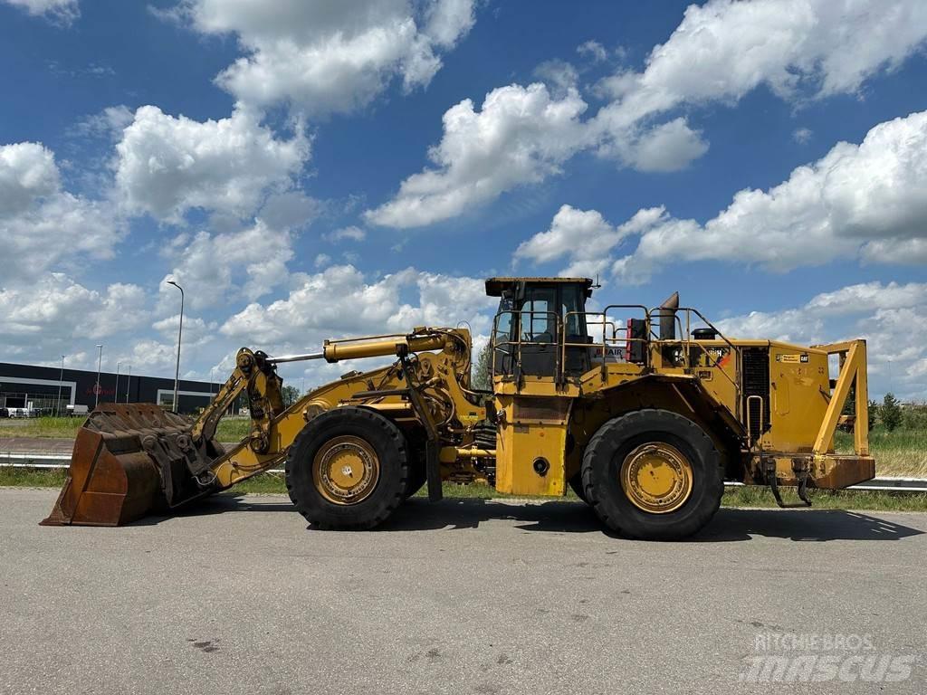 CAT 988H Kolové nakladače