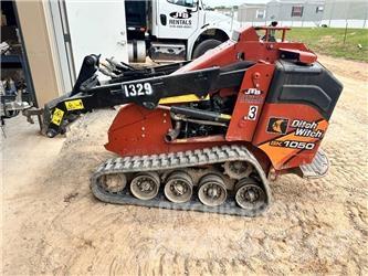 Ditch Witch sk 1050 Smykem řízené nakladače